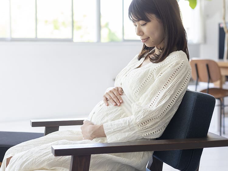 妊娠中は肌荒れになりやすい 美肌を維持するためのポイントとは ドクターズコスメ高須英津子開発スキンケア化粧品jullants ジュランツ